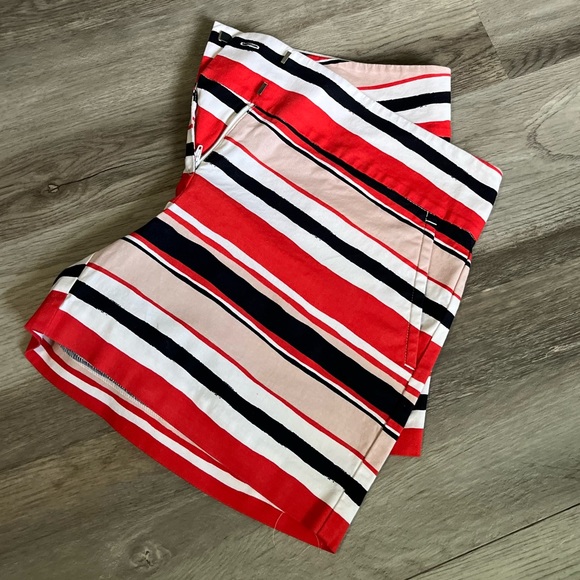 Ann Taylor shorts - Picture 2 of 2